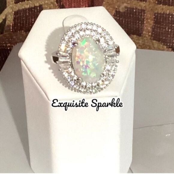 💗Beautiful 4C Faceted  Genuine Australian Oval Opal W/Double 💎 Halo - Picture 11 of 14